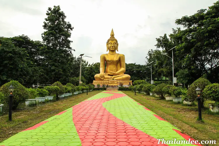 smorthong warm springs sources chaudes uthai thani