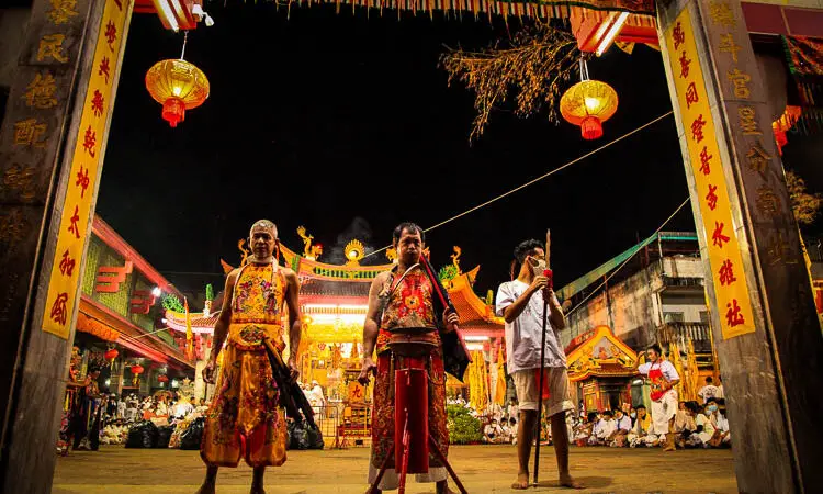 Festival végétarien en Thaïlande 2026 : Phuket, Bangkok et les autres grandes célébrations