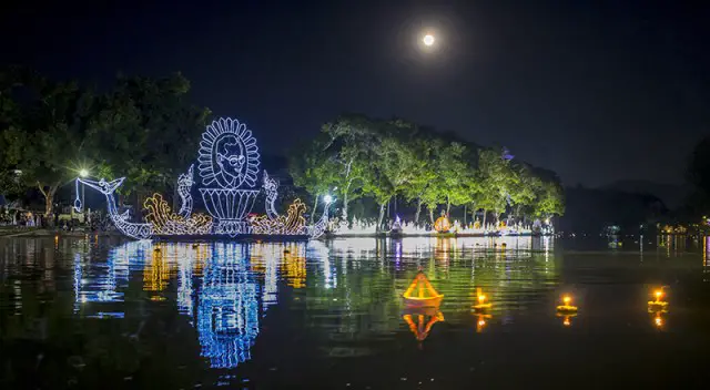 loy krathong lampang