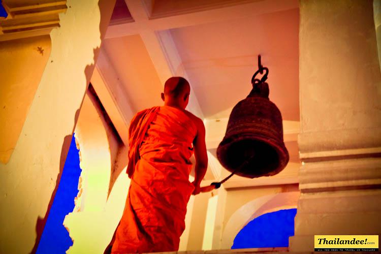 makha bucha wat chedi luang