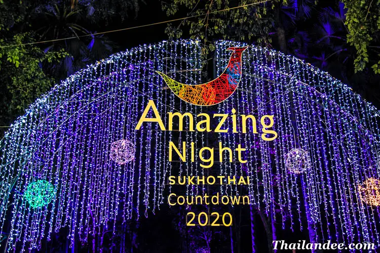 festival nouvel an sukhothai thailande