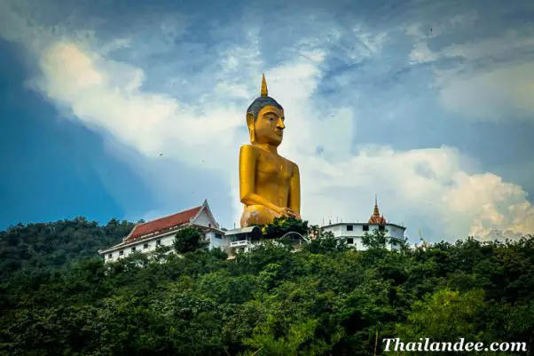 big buddha wat takhli