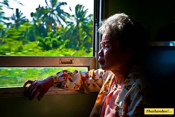 Trains en Thailande