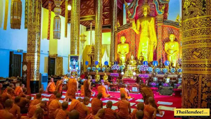 jour de vesak chiang mai