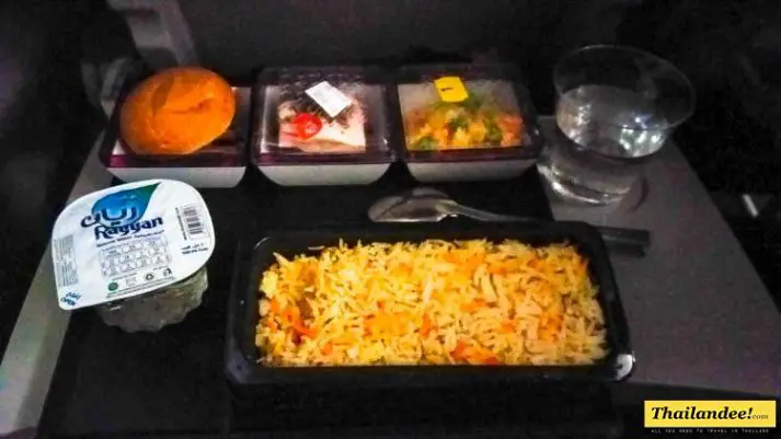 repas Qatar Airways