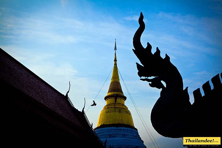 wat-phra-kaew-don-tao-temple