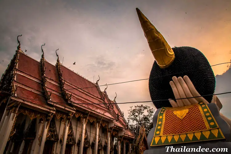 sunset bouddha couché chainat thailande