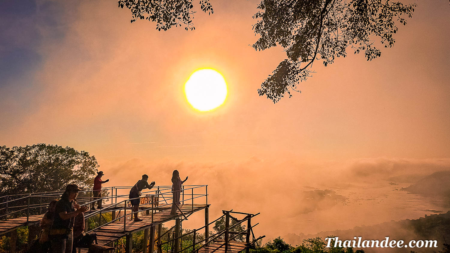 circuit en isan:  udon thani - nong khai - chiang khan