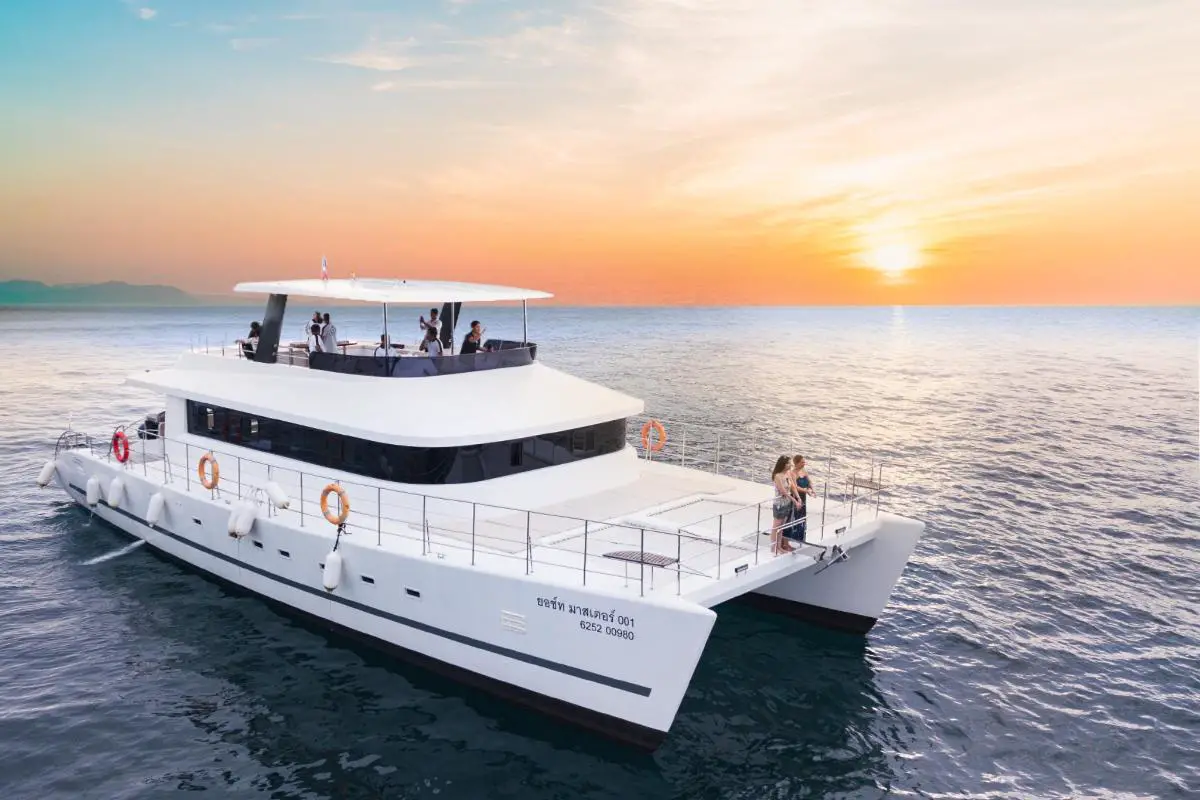 dîner croisière sur un yatch de luxe à krabi