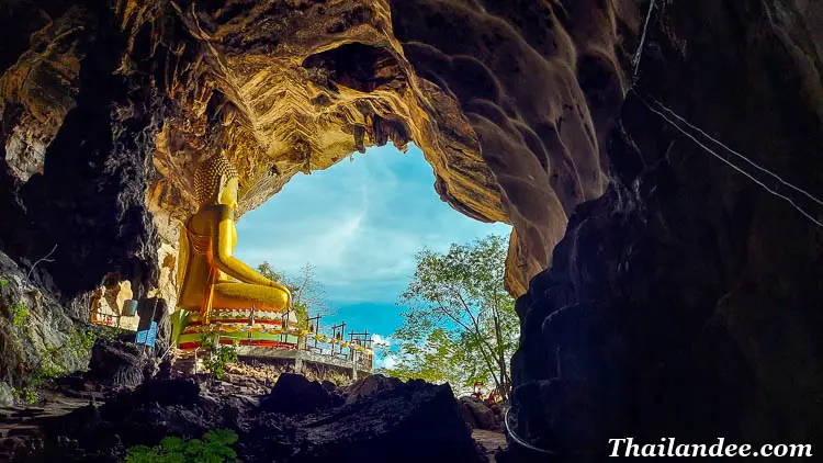 visitez loei avec un chauffeur et guide francophone