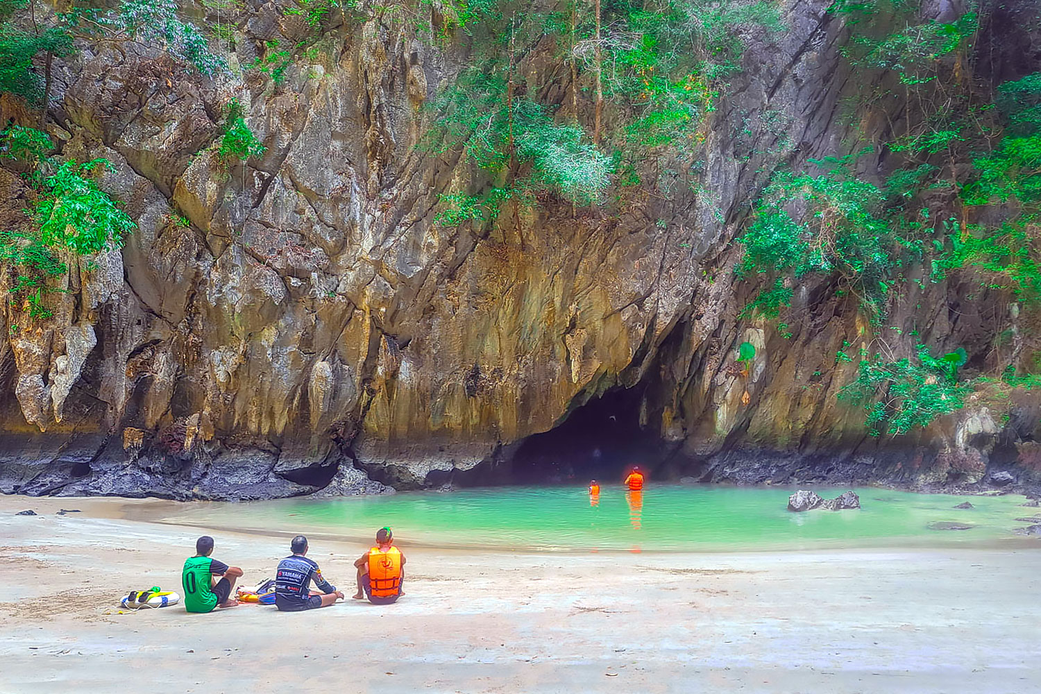 tour à la journée à koh mook: emerald cave, snorkeling et coucher de soleil