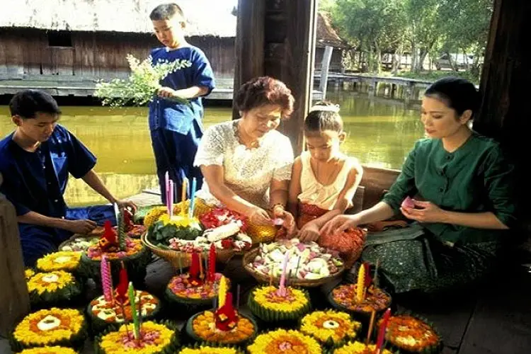 ratchaburi 8 ethnics marvelous loi krathong festival 