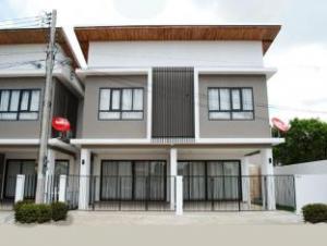 Hotels And Guesthouses In Nang Rong - 